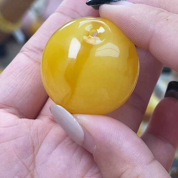 琥珀未镶嵌裸石h22