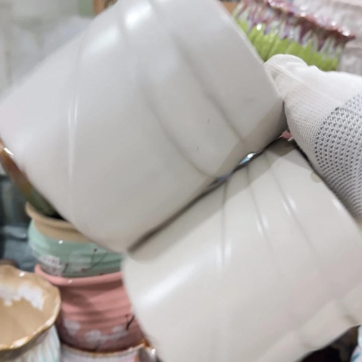 不清楚问客服，凑9块包邮，有孔