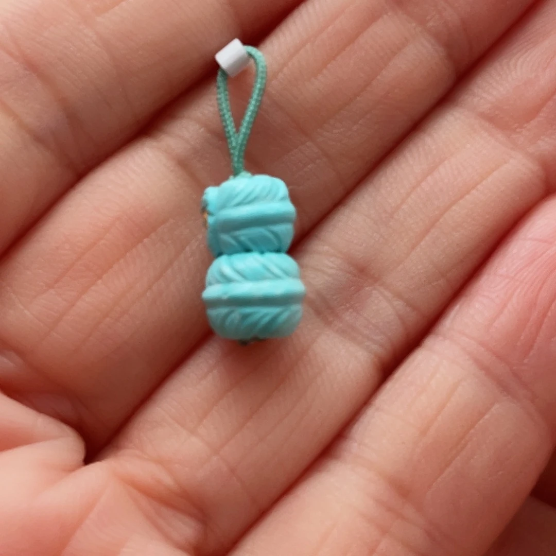 绿松石颈饰未镶嵌