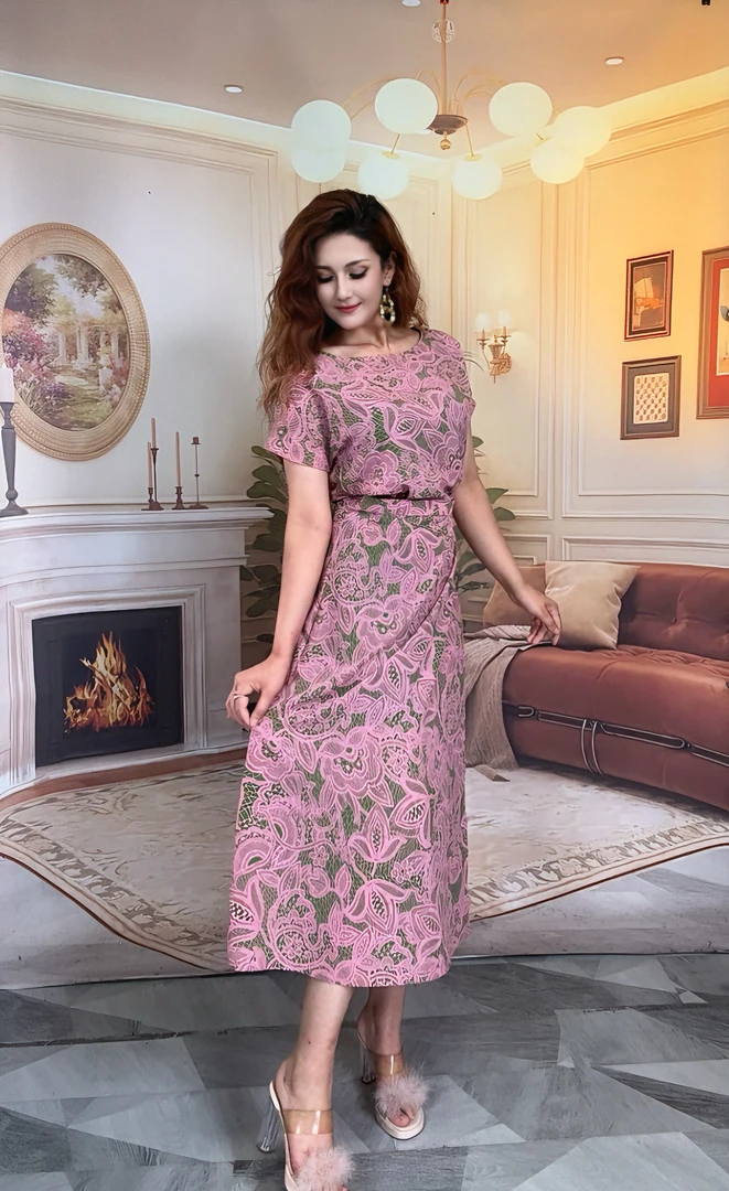 【粉色花纹民族风连衣裙】显白显瘦气质连衣裙