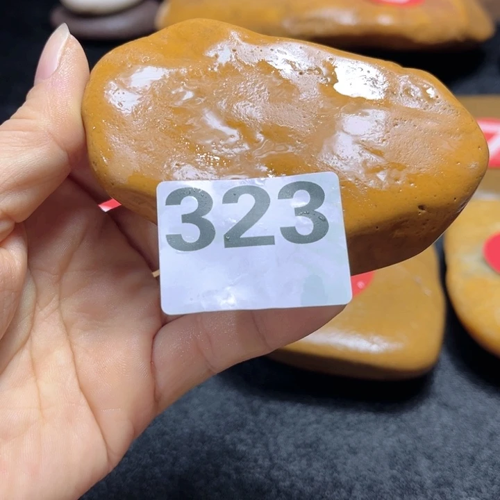 柒***&手工艺品琉璃木头人的故事在一间