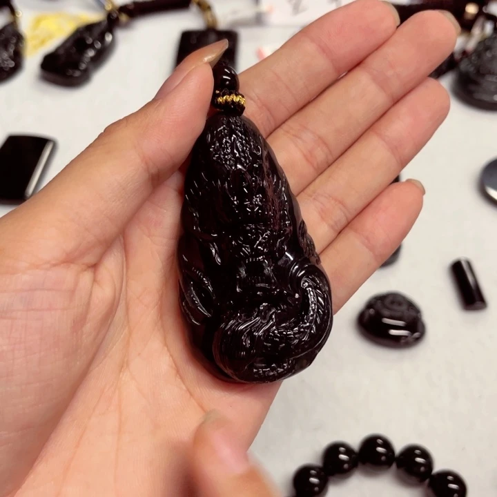 颈饰未镶嵌翡翠6666