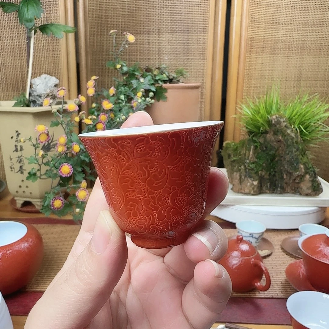 摆件宫墙红扒花茶杯