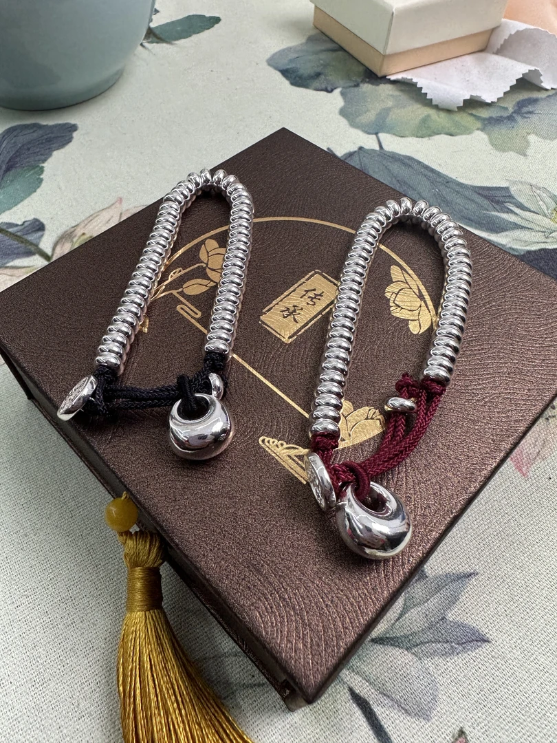 足银手链 999.9钱串子小胖福碎银子手链