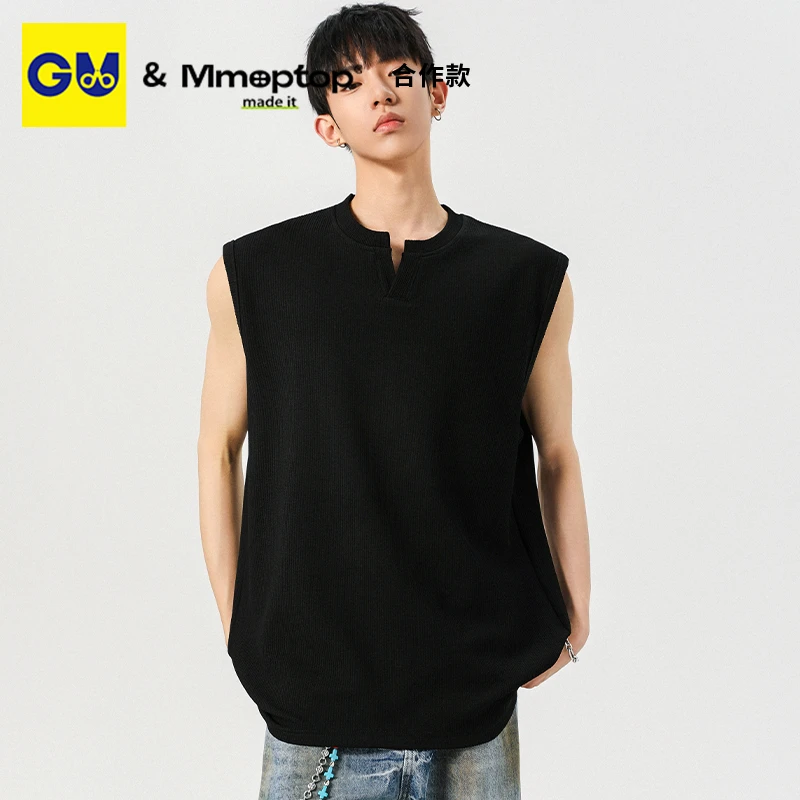 GU联名Mmoptop美式坎肩v领透气背心男士夏季宽松运动纯色无袖t恤