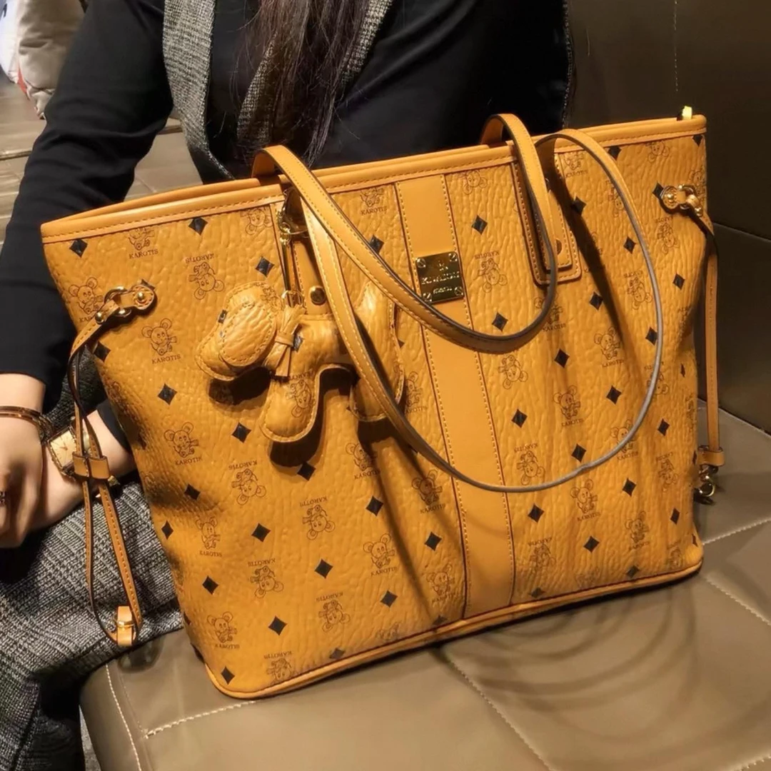 M家35cm经典腋下托特包