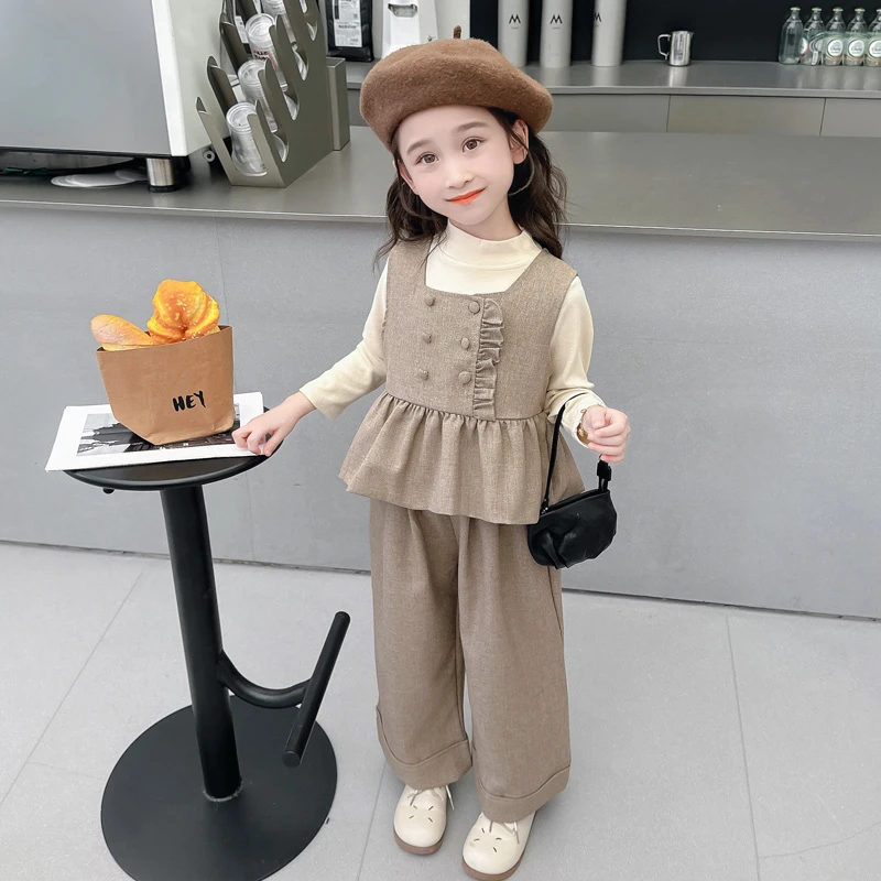 女童春秋套装2025新款儿童时髦休闲女宝宝秋装洋气马甲衣服三件套