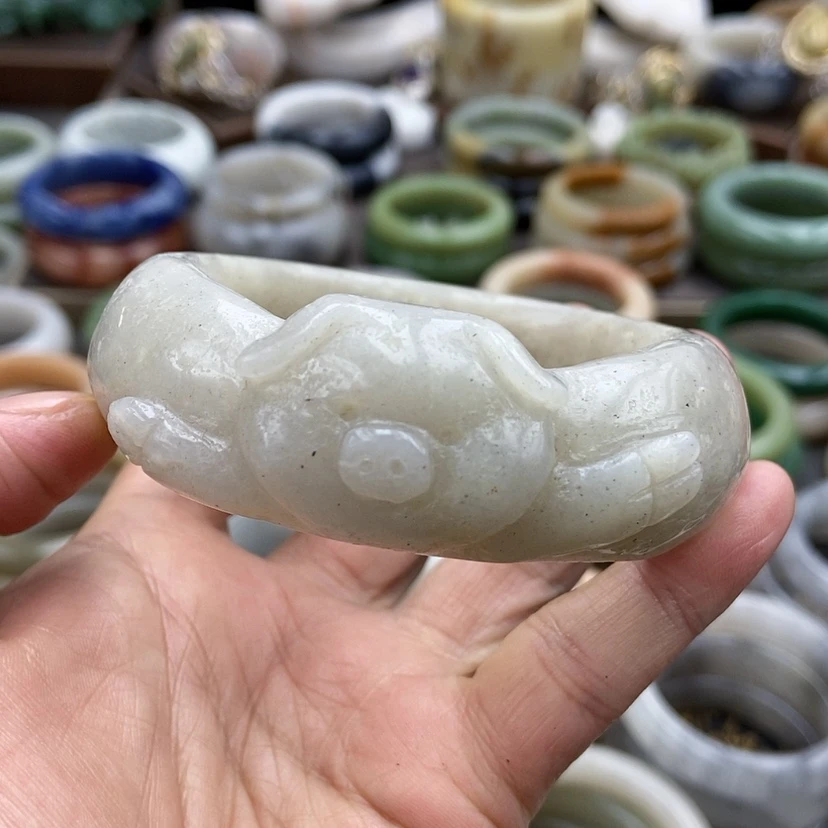 【闪购商品】石英质玉手镯56未镶嵌