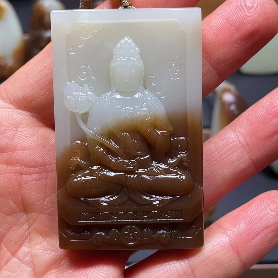 和田玉（糖玉）未镶嵌颈饰新疆和田玉且末糖白手工精雕观音