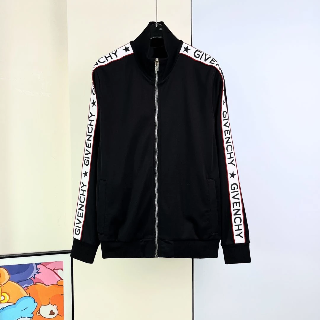 99新 Givenchy/纪梵希 99新/Givenchy/纪梵希/外套/S码/Xspn5569