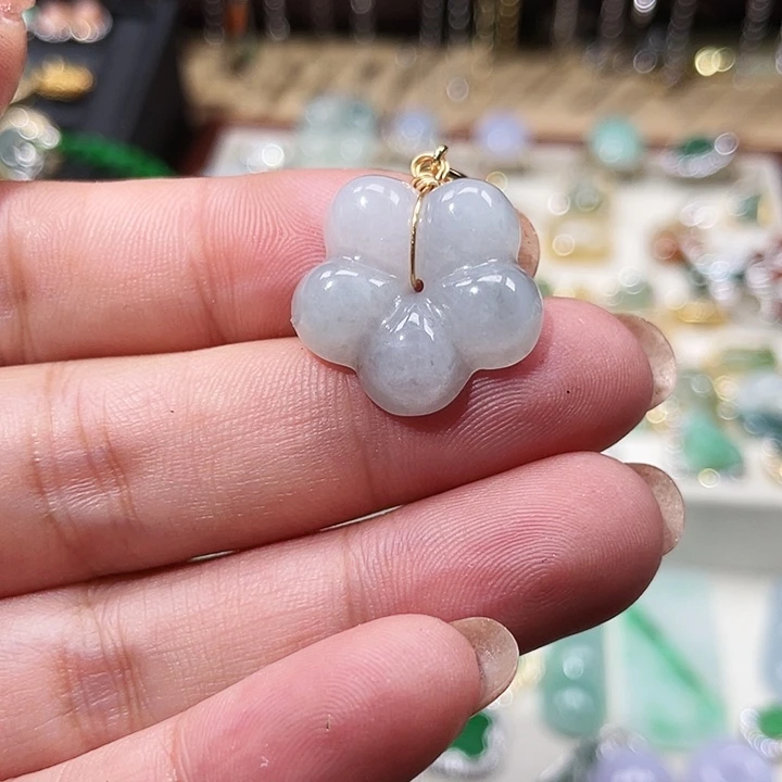 翡翠14K金镶嵌颈饰