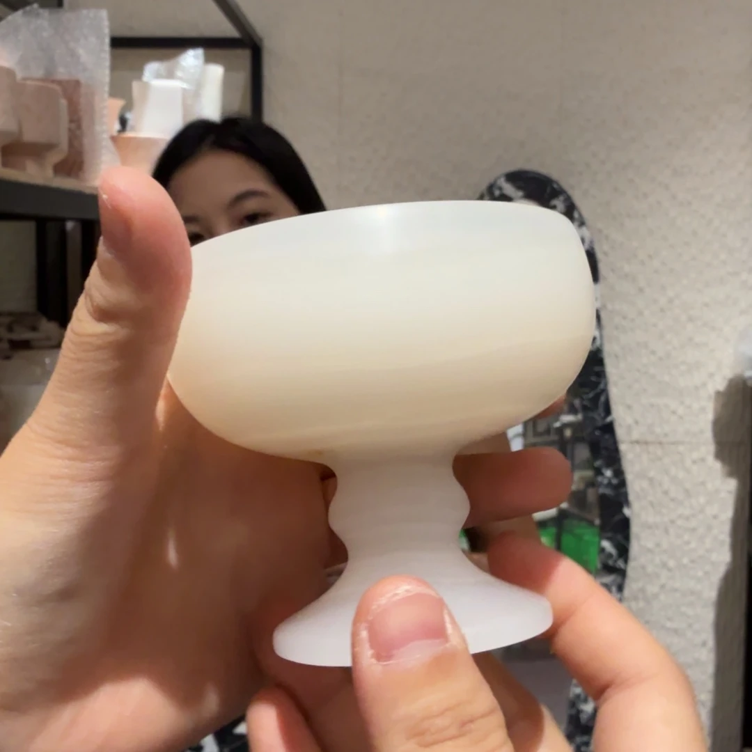 大理石h24。  关机。 飘花。