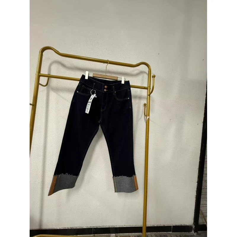 唯琳剪标  A2-19-2240款  女款水洗深蓝色直筒牛仔裤长90