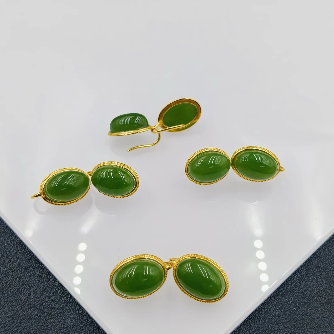 「戴琴珠宝」FR5779-和田玉碧玉银镶耳勾（多样性发其一）