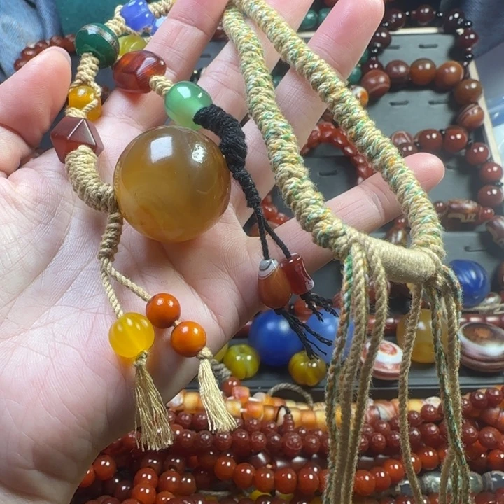 未镶嵌颈饰玛瑙/玉髓