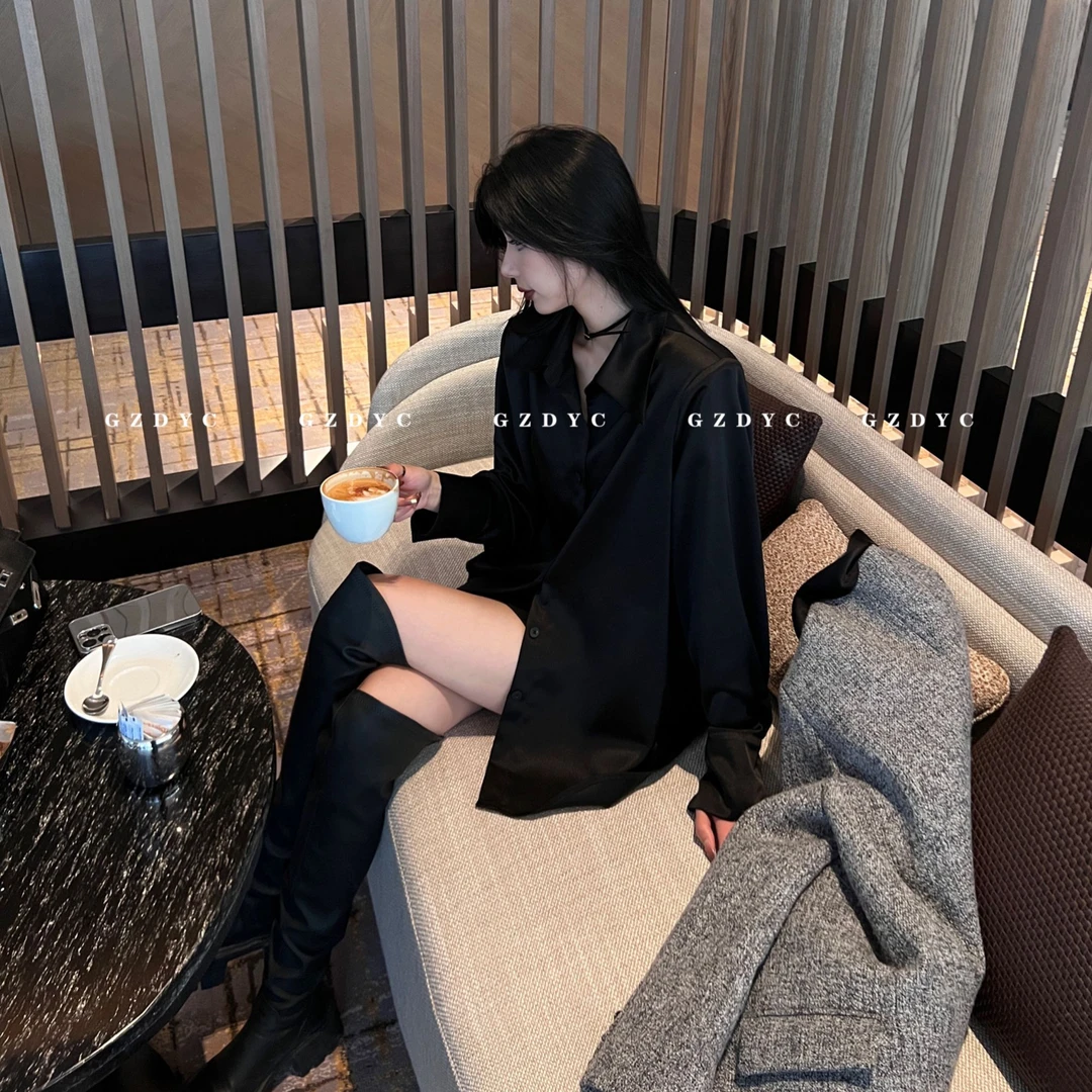 【鸽子的衣橱】|黑玫瑰| 极简高级感 显瘦宽松 缎面 通勤百搭衬衣
