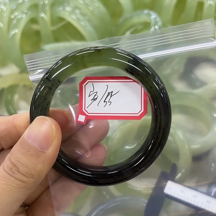 安***优未镶嵌蛇纹石玉岫玉手镯