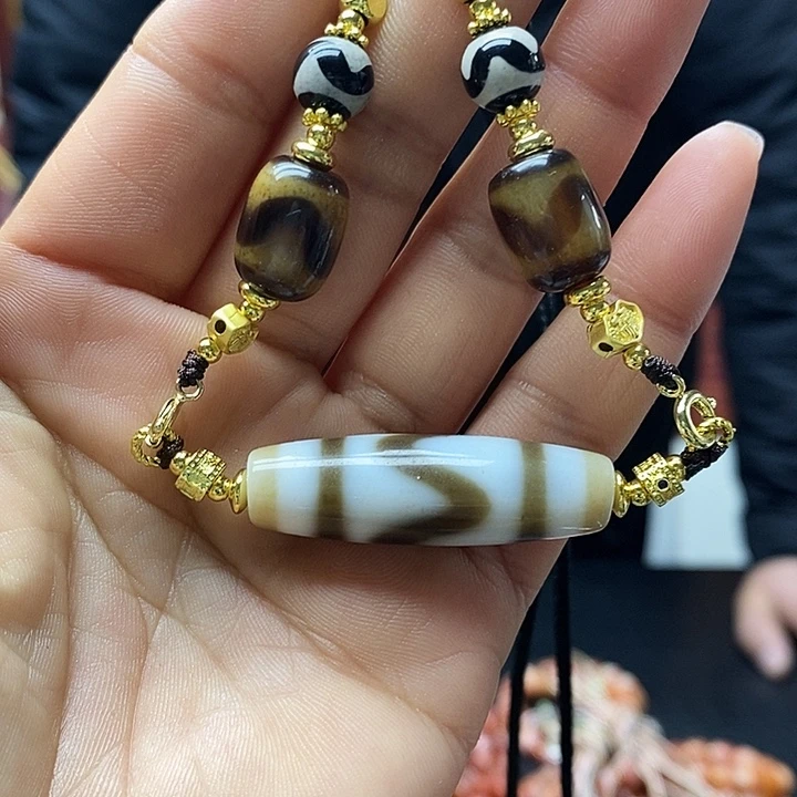 玛瑙/玉髓合金颈饰