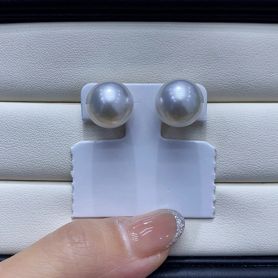 18K金镶嵌耳饰海水珍珠12到13点位澳白