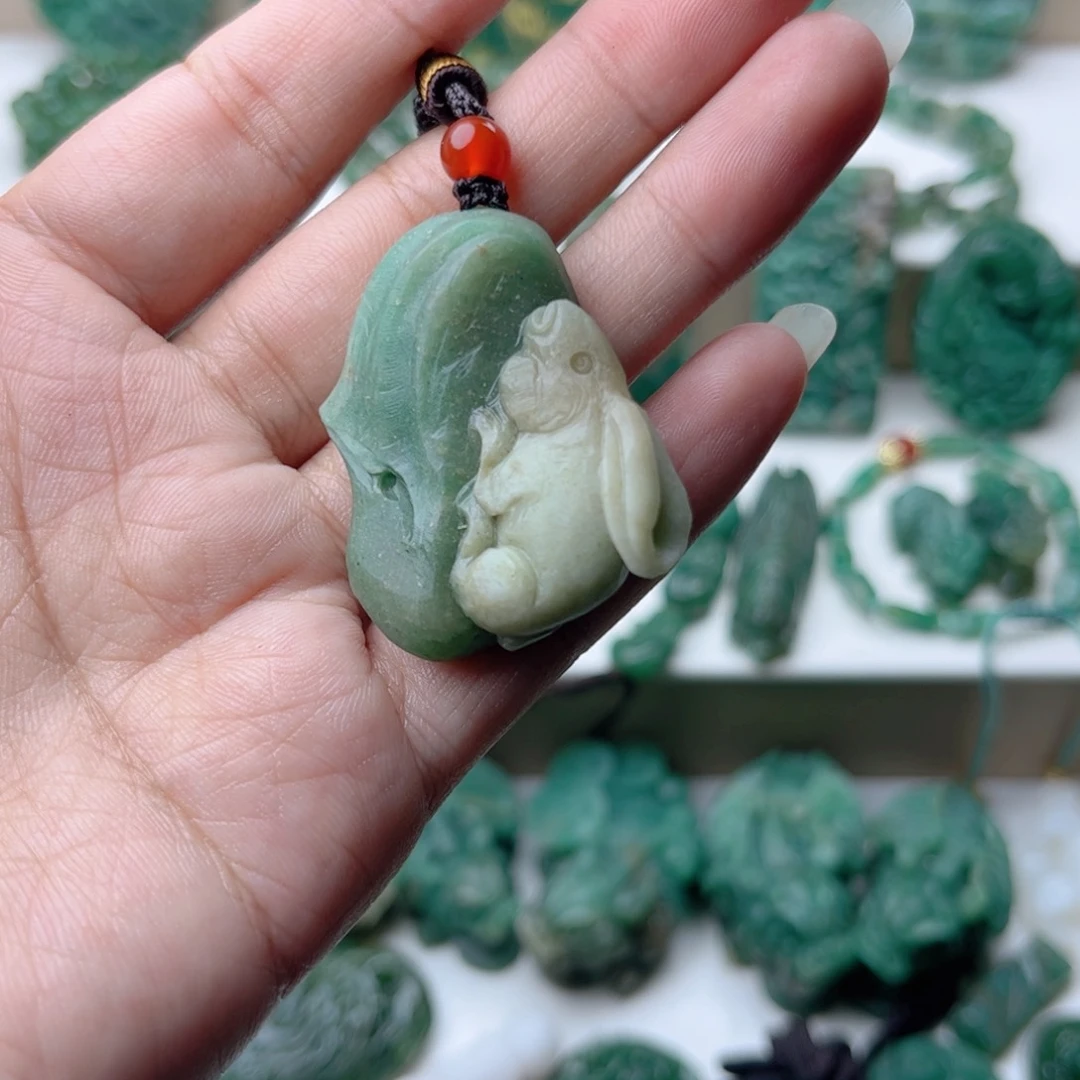 独山玉未镶嵌挂件随*