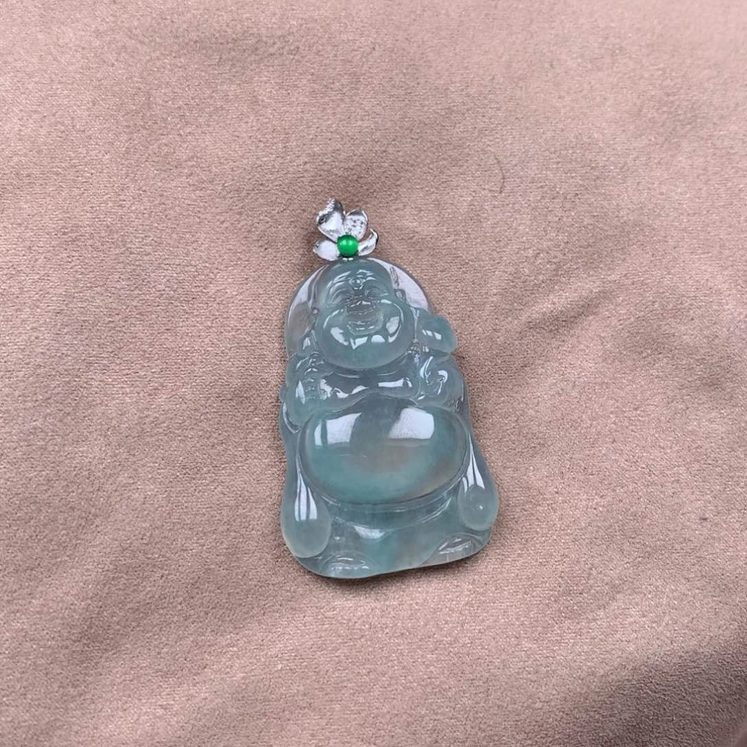 翡翠18K金镶嵌颈饰缅甸翡翠