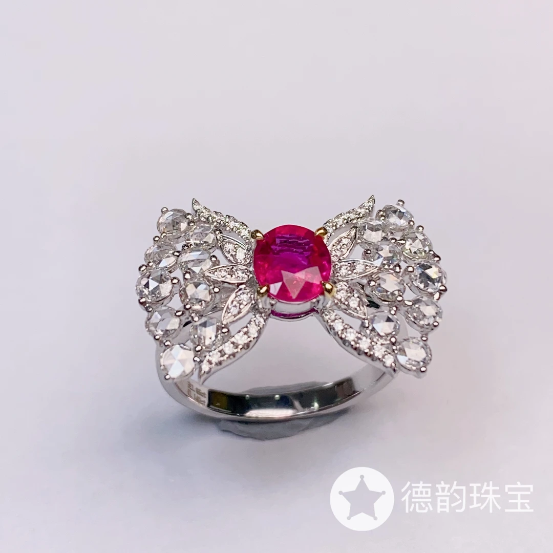 18k金镶嵌天然缅甸红宝石戒指