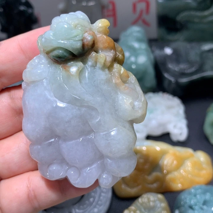 翡翠未镶嵌颈饰保真天然A货翡翠