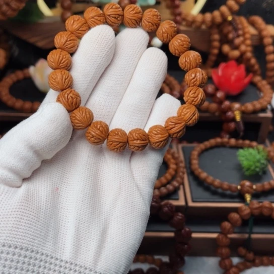 吊坠桃核13盘龙爆肚手串