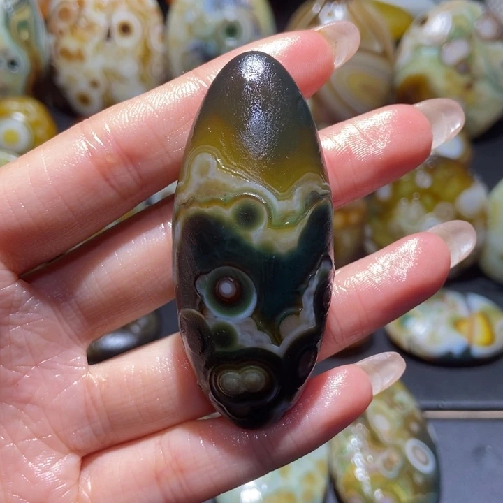 【闪购商品】未镶嵌玛瑙/玉髓珠宝奇石t