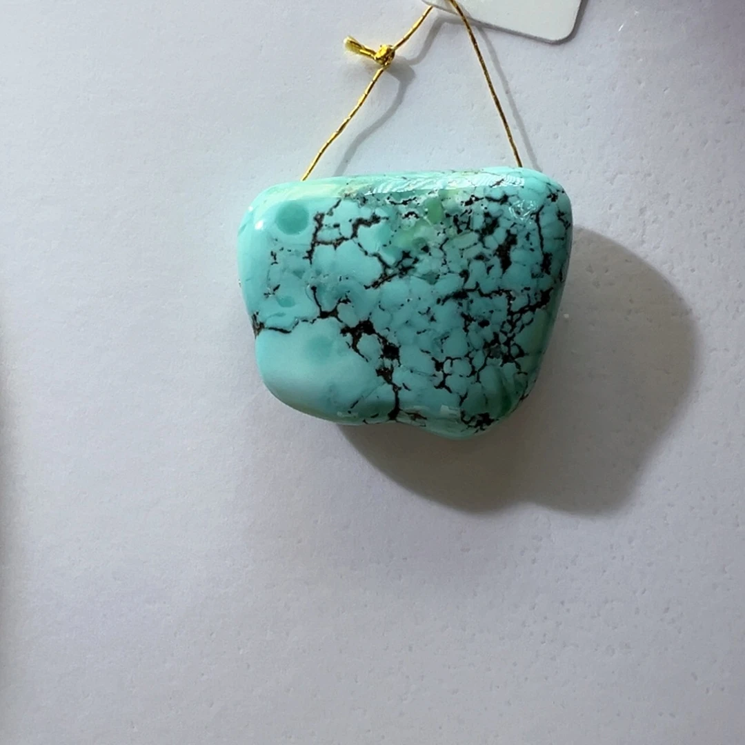 绿松石未镶嵌挂件