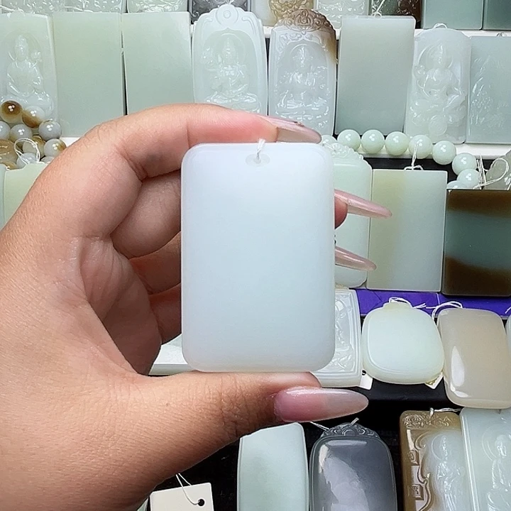 颈饰未镶嵌和田玉光*强