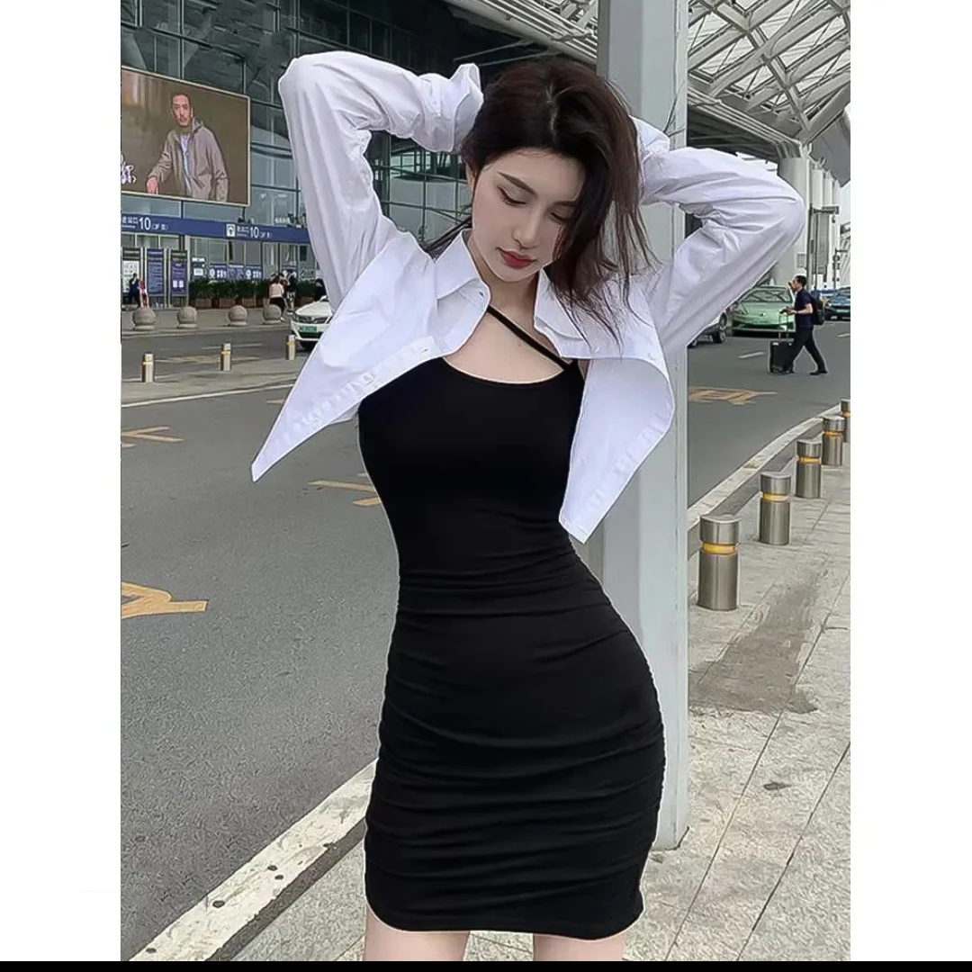 设计感拉满短款小外套+小野马两穿背心裙