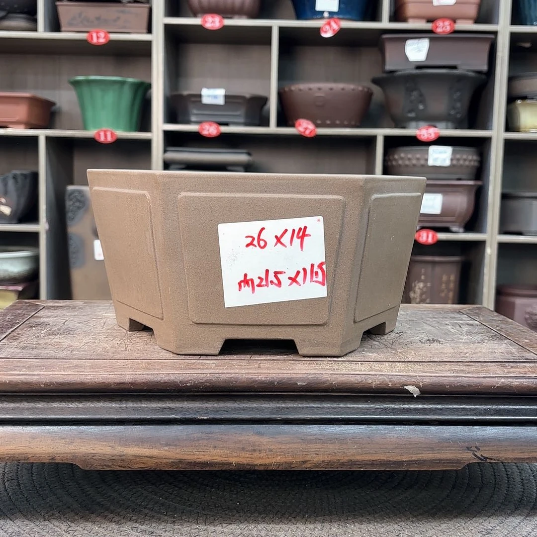 紫砂花盆紫砂的味道很好