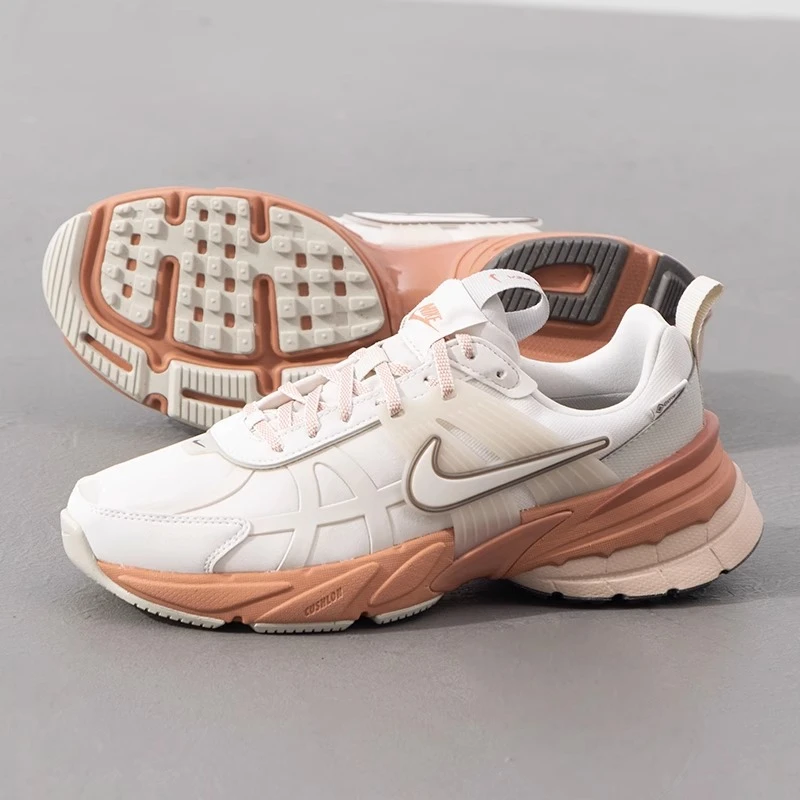 Nike耐克正品女士鞋休闲舒适耐磨跑步鞋户外复古减震老爹鞋FZ2622