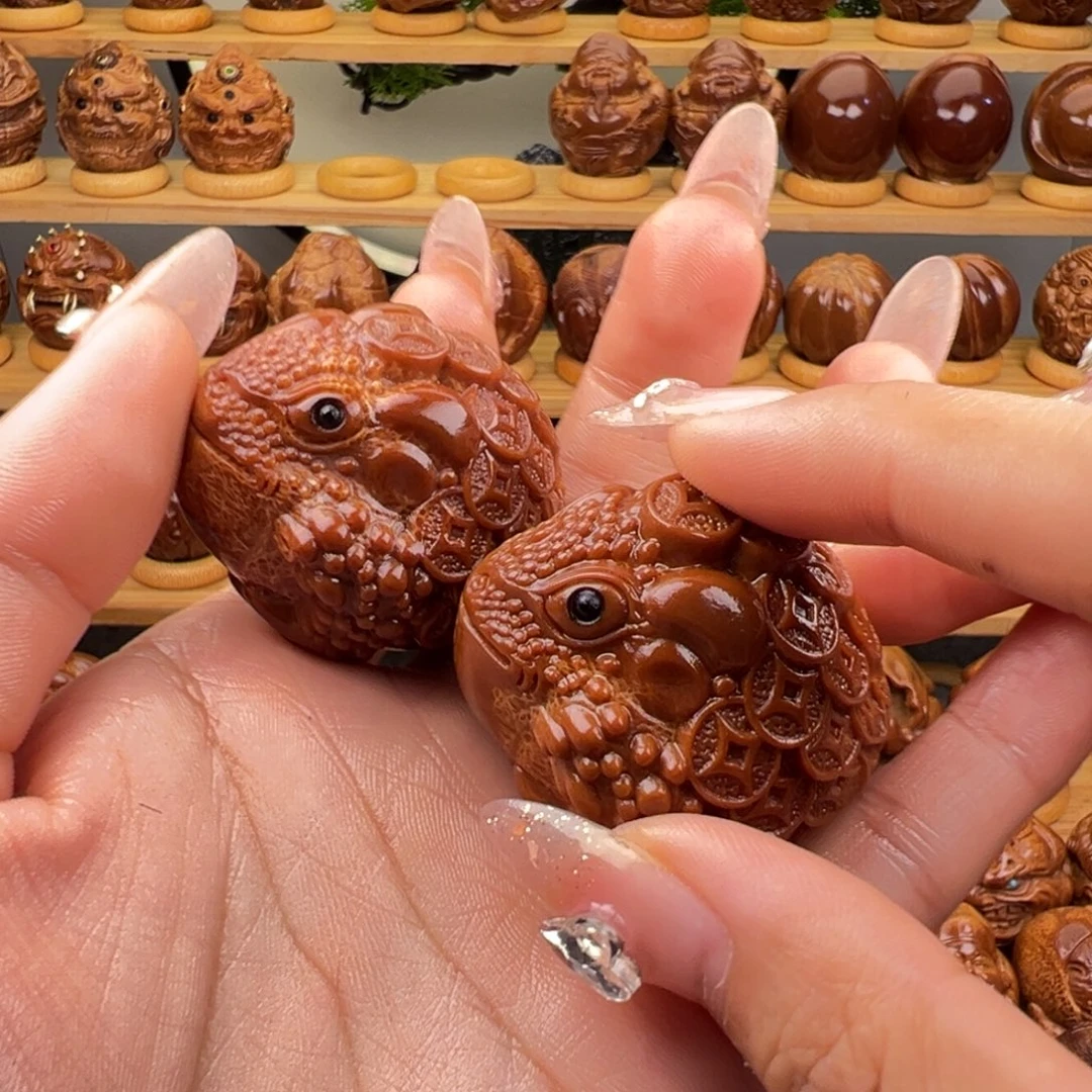 悠***是橄榄核手串/手链金币金蝉