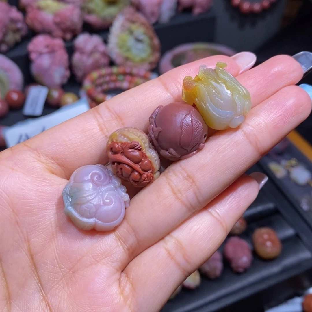 【闪购商品】玛瑙/玉髓手串未镶嵌?*子盐源玛瑙