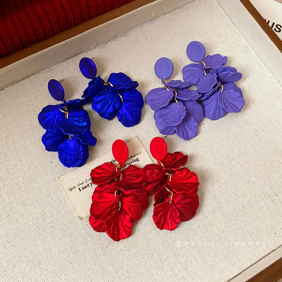 铜合金锆石耳饰 银针喷漆花瓣流苏耳钉女度假风时尚耳环轻奢高级