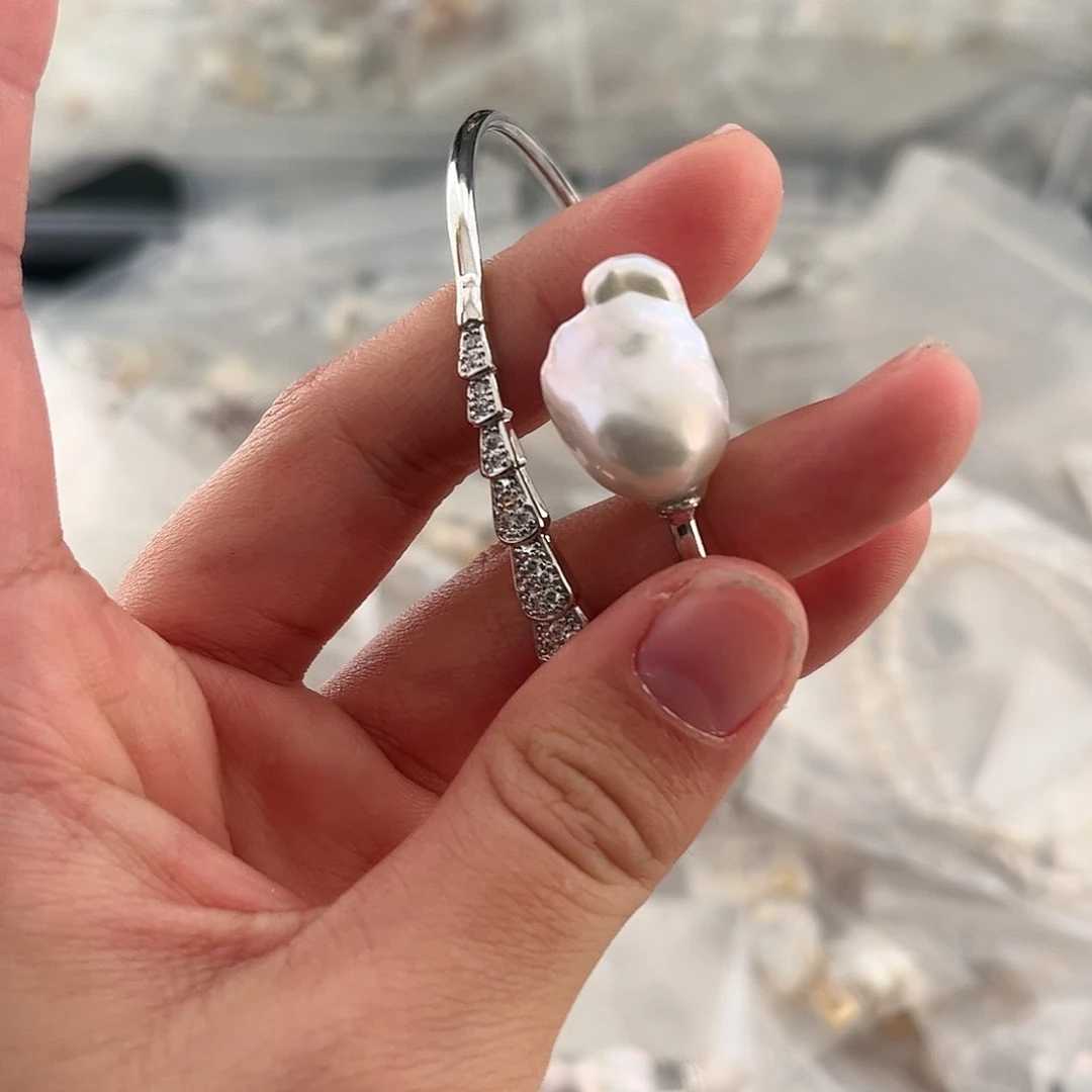 淡水珍珠手镯合金