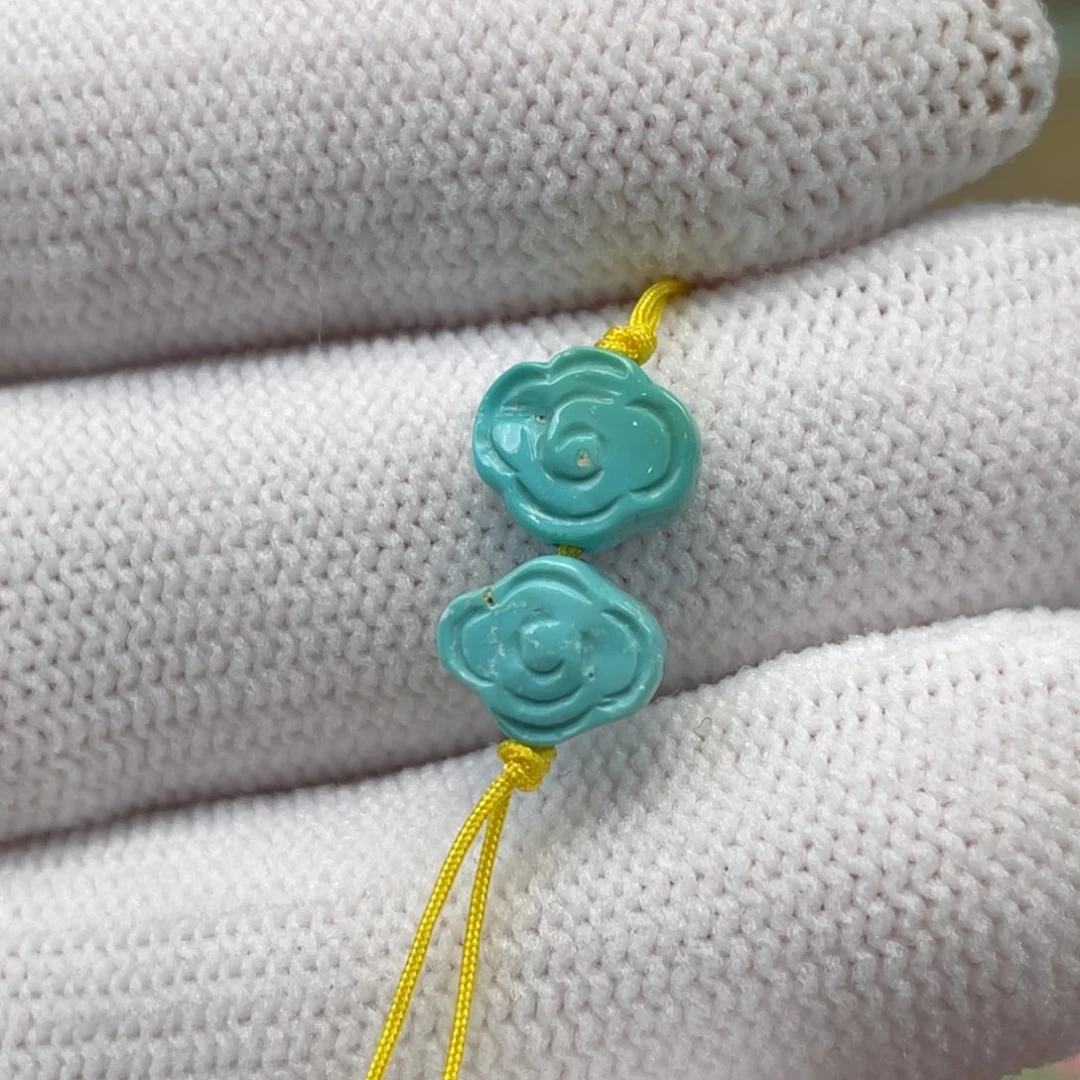 绿松石未镶嵌挂件