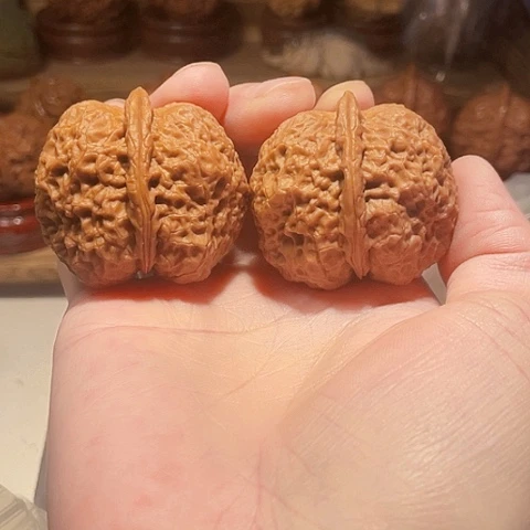把件文玩核桃铁浮屠带彩43
