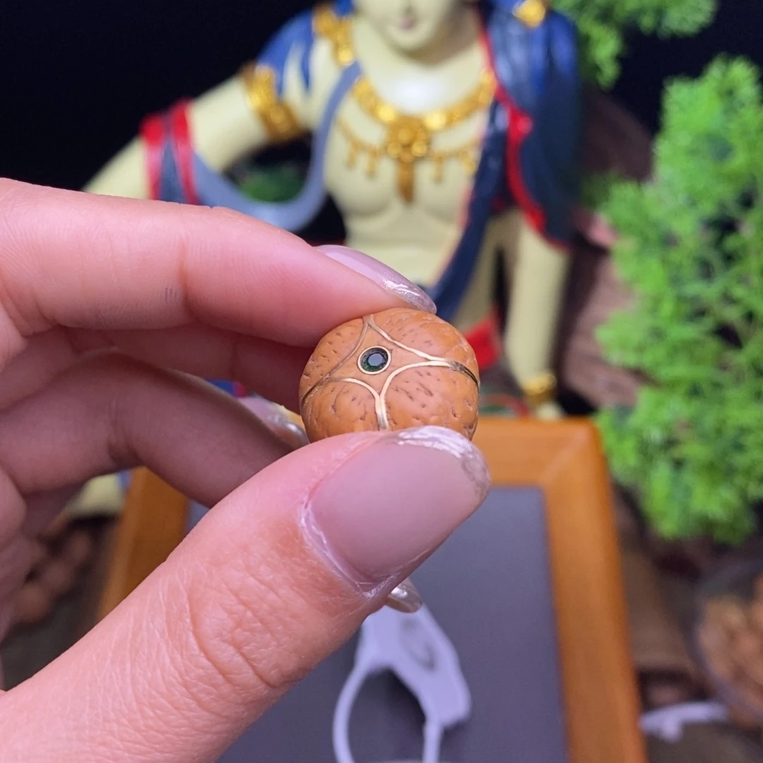 凤眼菩提把件南**战三通麒麟