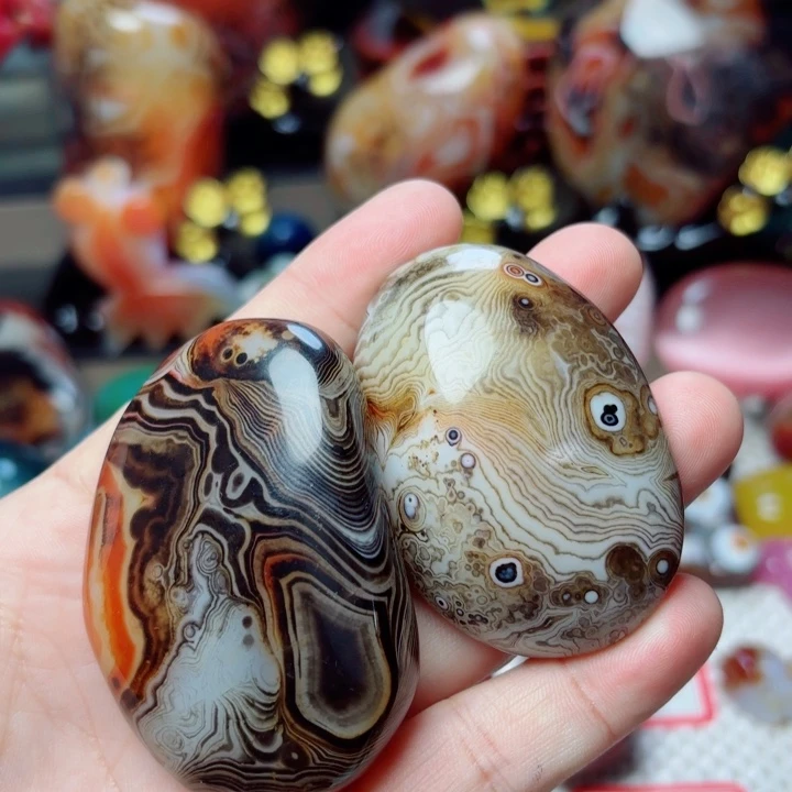 壹***哥玛瑙/玉髓未镶嵌珠宝半成品