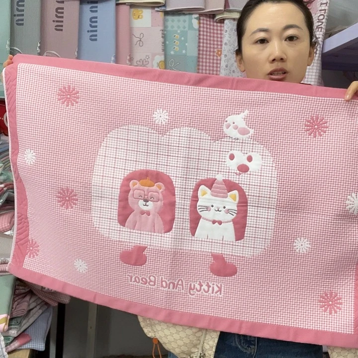 棉纱布特价粉色小猫咪