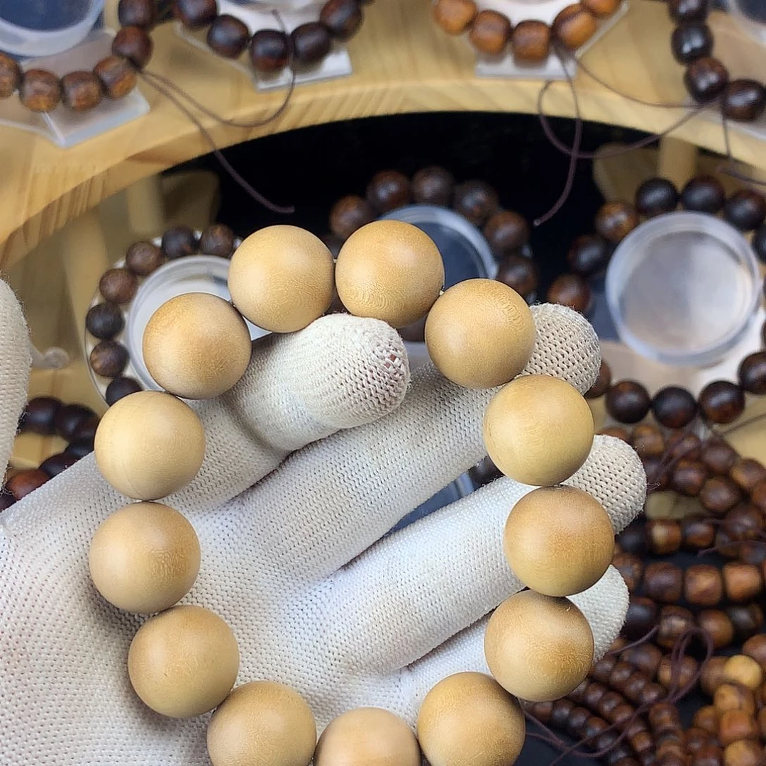 贡木手串/手链18老山檀手串特惠