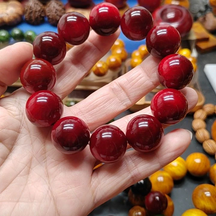 松木随*琥珀木手串红油2.0尺寸