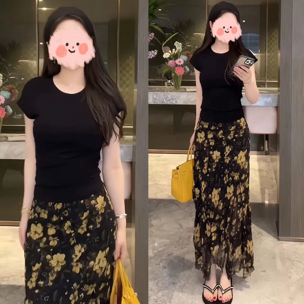 2025新款网红同款炸街套装夏季显瘦短袖T恤碎花半身裙气质两件套