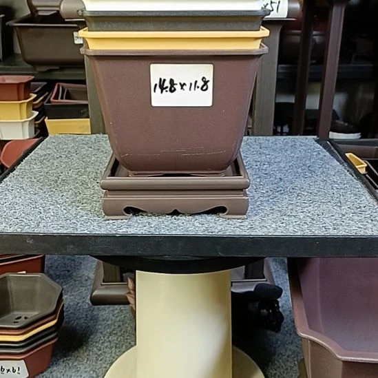 6只14.8cm小号抽角四方盆（配底座）