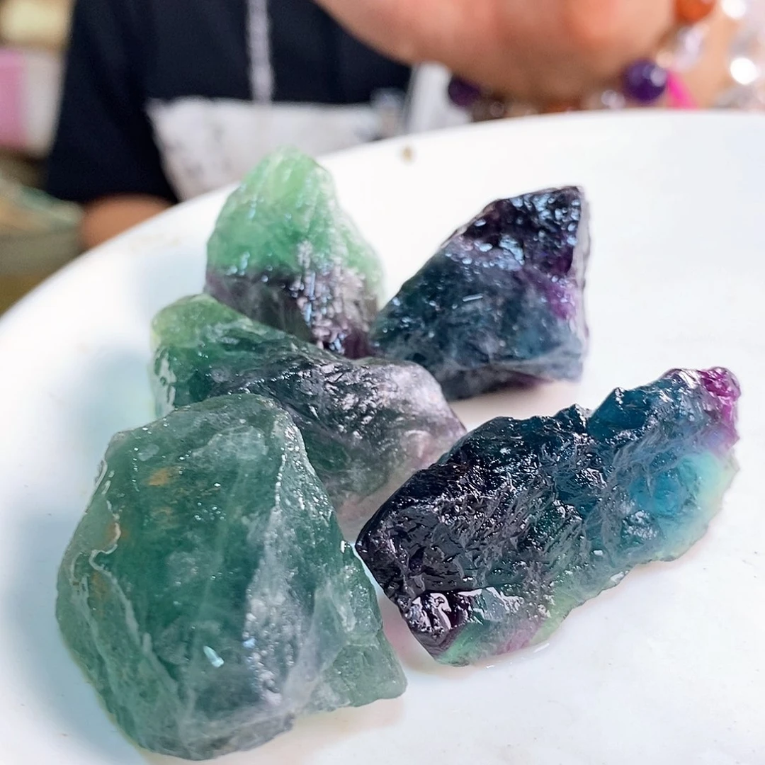 碎石未镶嵌水晶大颗粒3颗