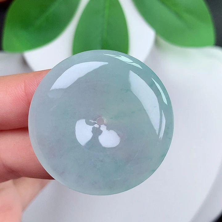 颈饰未镶嵌翡翠平安扣 34.8x6.2mm