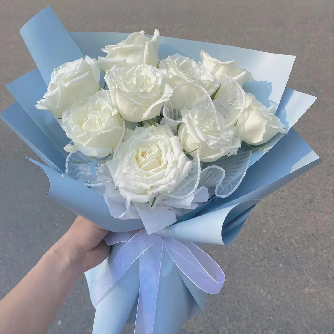 [纯洁的爱]9朵白玫瑰锦精美花束